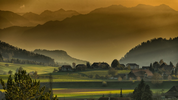 Švajcarska plaća selidbu na selo
