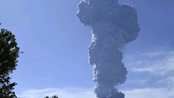 Eruptirao vulkan u Indoneziji