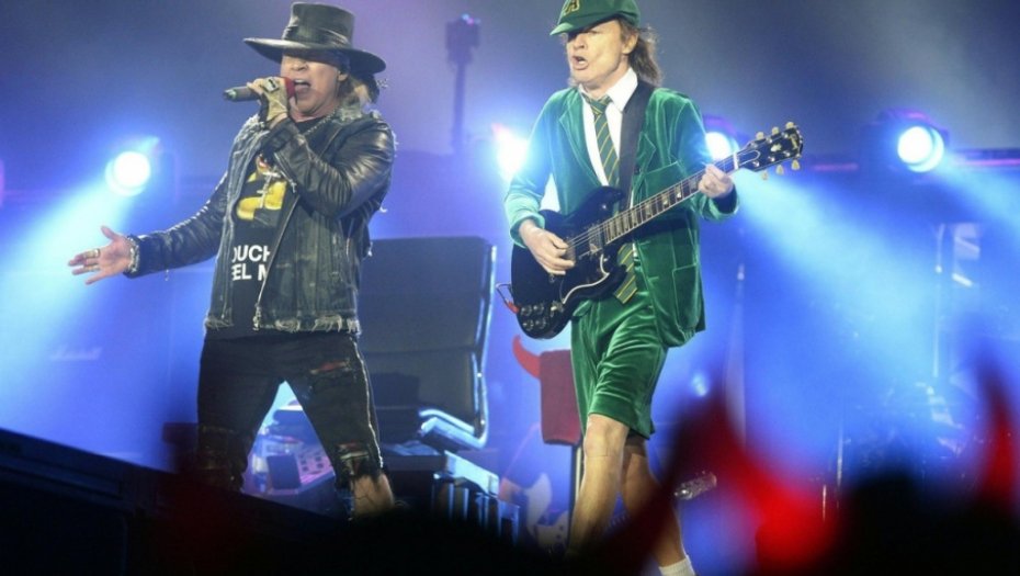 AC/DC Elsk Rouz i Angus Jang