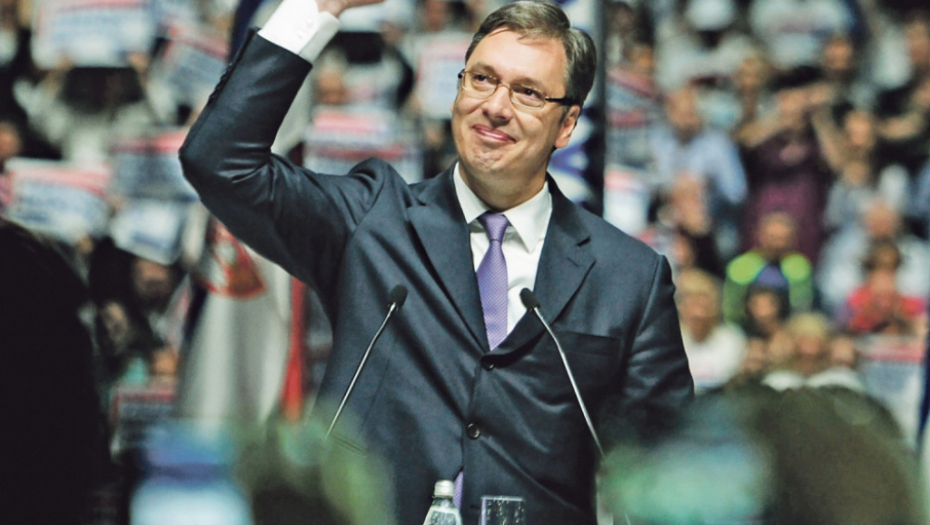 Dosta je ucena, hajde da se odmerimo: Vučić