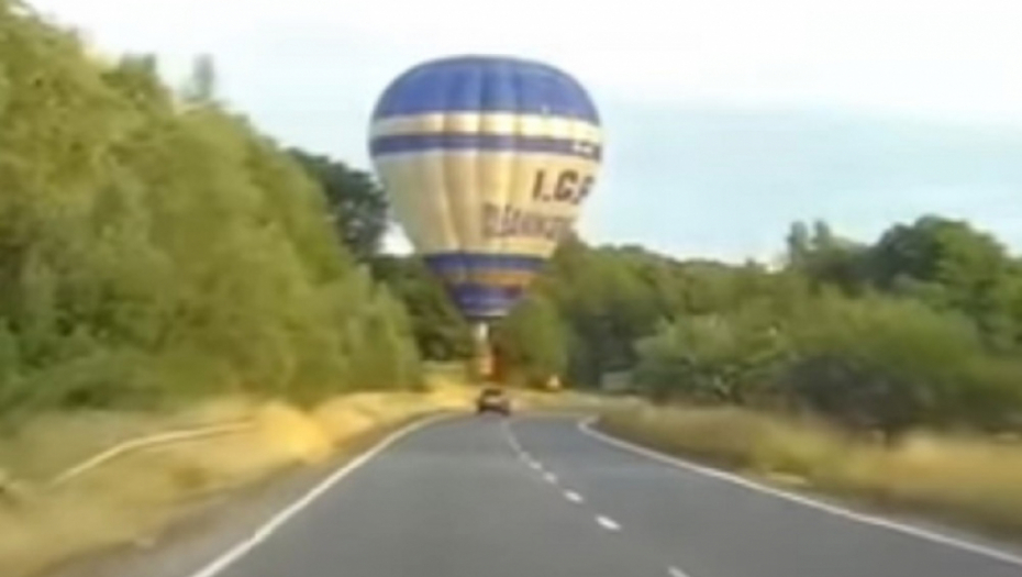 Umalo izazvao saobraćajku balonom