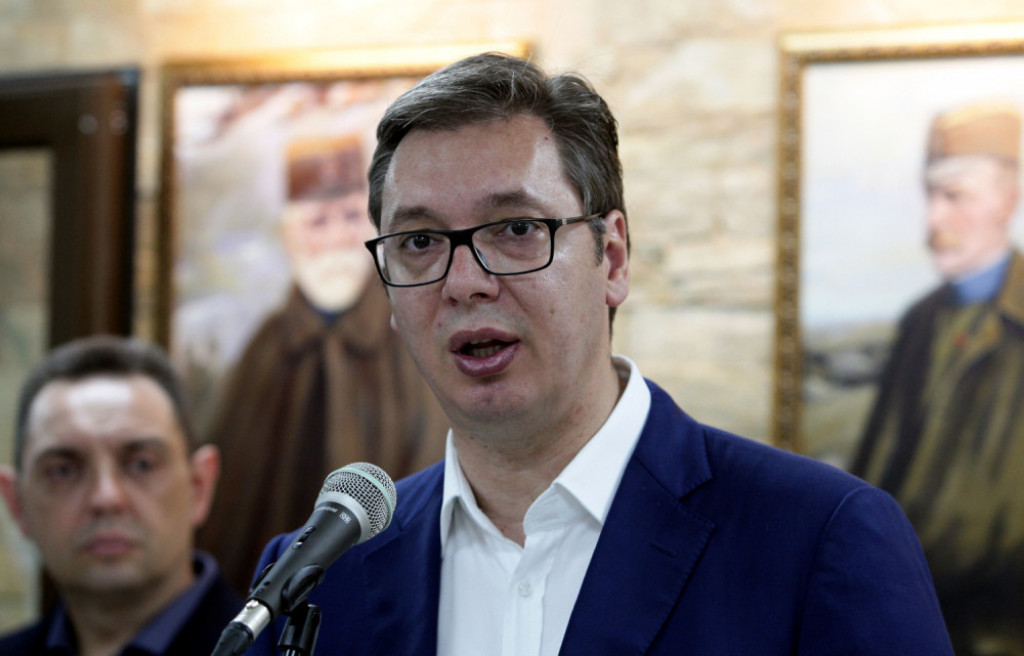 Vučić obišao Internat Vojne gimnazije u Beogradu