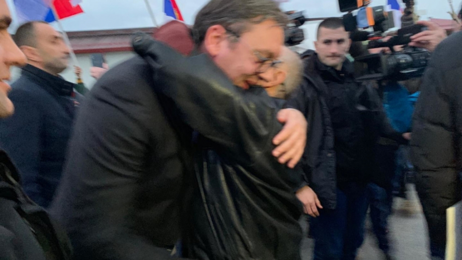 Aleksandar Vučić i deda Slavko