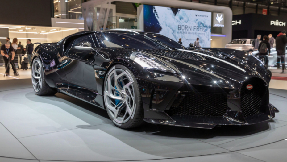 bugatti la voiture noire