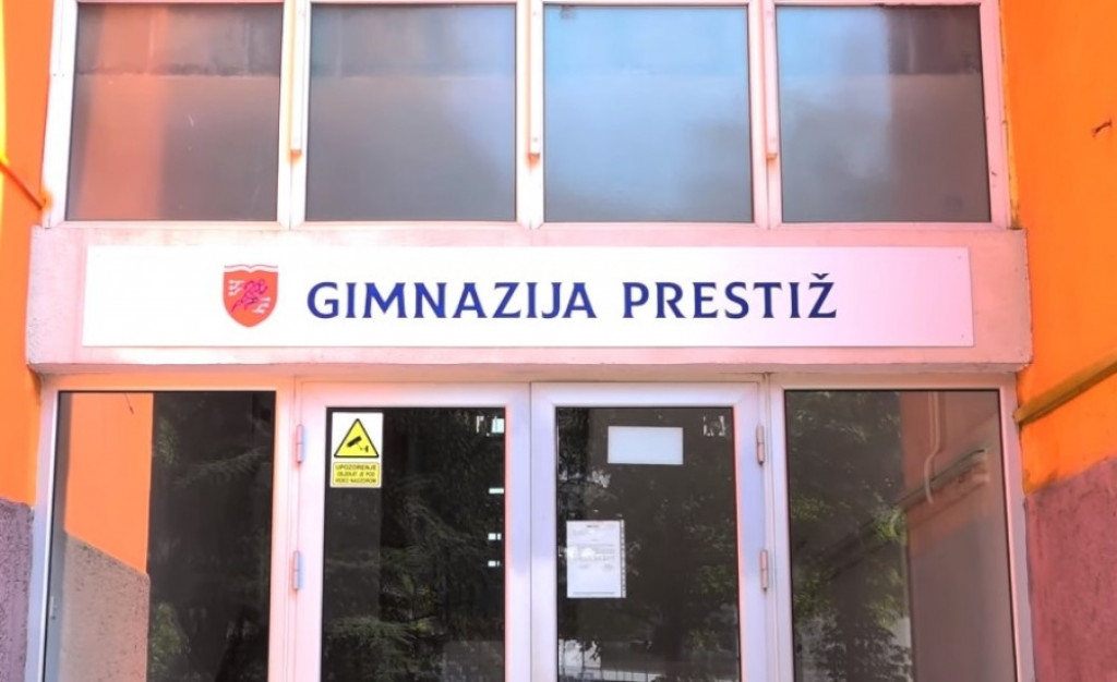 Gimnazija 