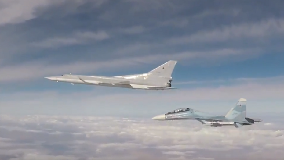 Tu-22