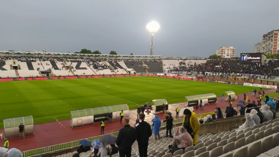 Stadion Partizana, navijači