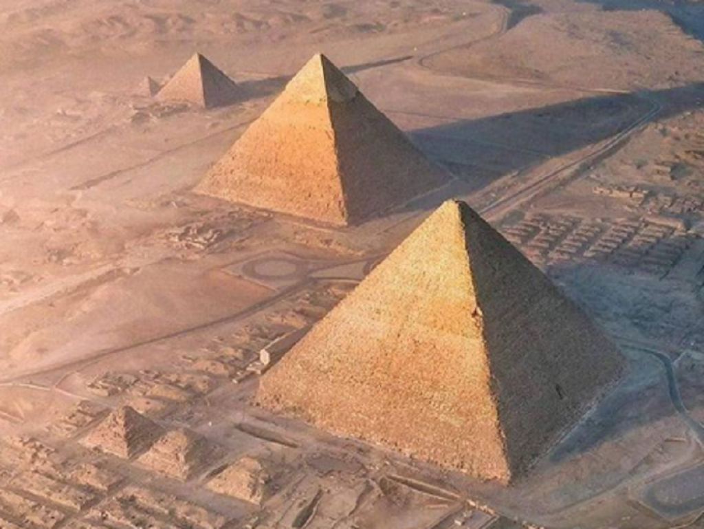 Piramide u Gizi