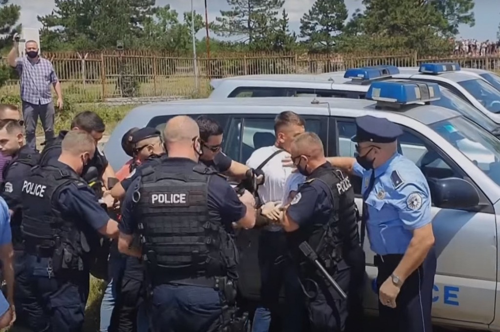 Privođenje na Gazimestanu, Vidovdan 2020. Kosovska policija