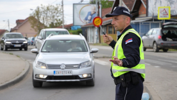 Saobraćajna policija, gužva, saobraćaj, kolaps