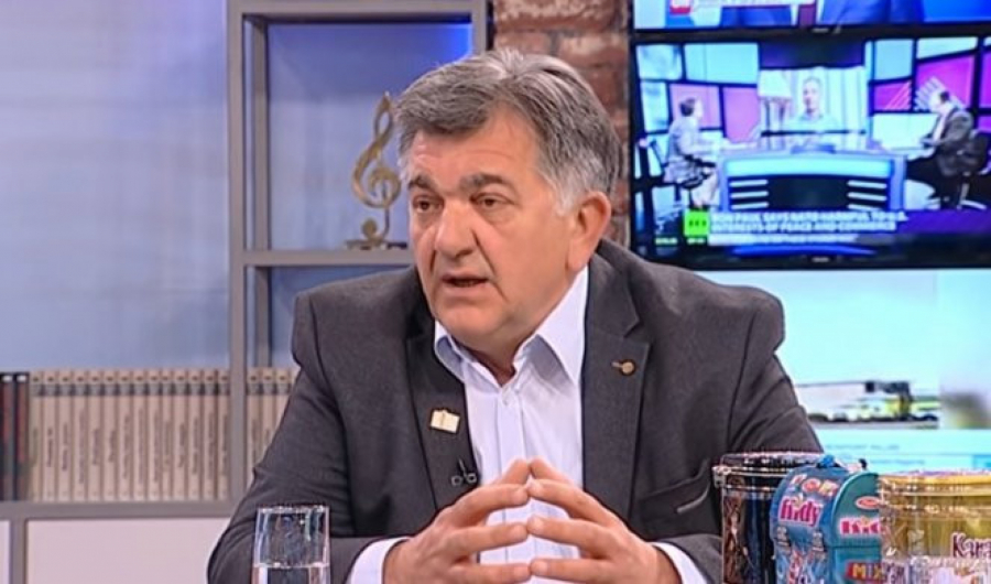 LAŽNI HIRURG UNAKAZIO PACIJENTE! Dr Novaković savetuje kako da vas ne prevare