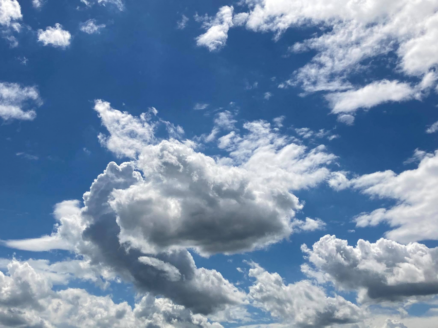 SUTRA UJUTRU MAGLA, POPODNE SUNCE, A ZATIM SLEDI PREOKRET Od ovog dana u nedelji očekuju se pad temperature, kiša i susnežica