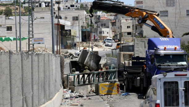 NOVO KRVOPROLIĆE Desetine Palestinaca ranjene tokom protesta