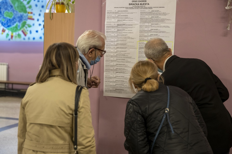 SKANDAL U HRVATSKOJ Na crkvi objavili poruku protiv Srba: Dobro razmislite za koga glasate!