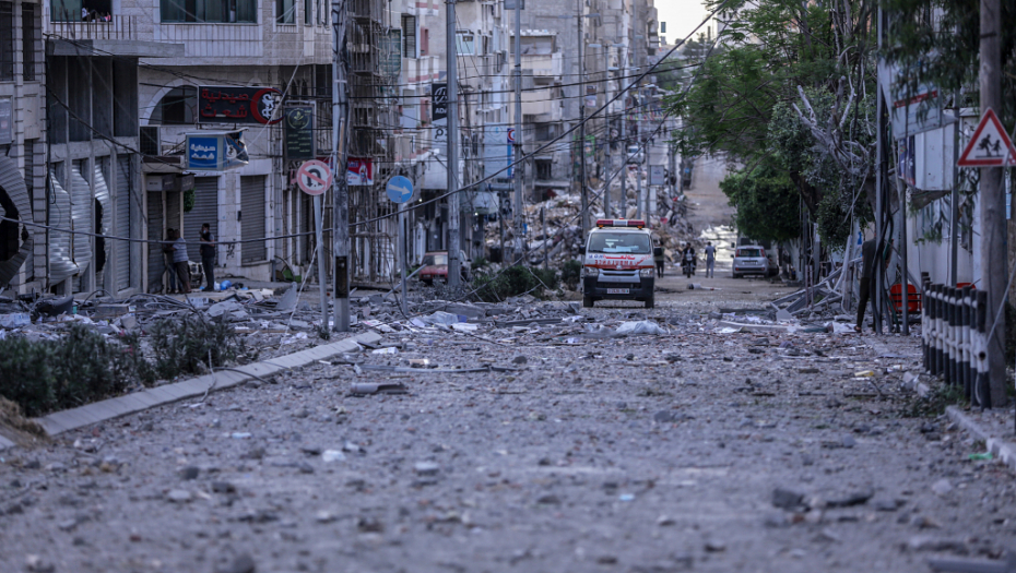 RAT IZRAELA I PALESTINE Bomba pala na kuću fudbalera, krvavog ga izneli van (VIDEO)