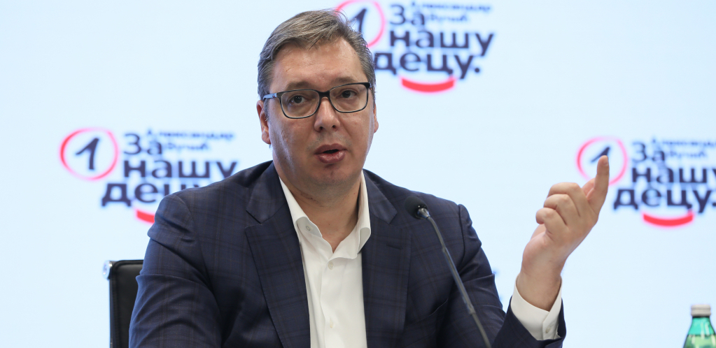 OTKRIVAMO Vučiću rade o glavi oni koji su ga prisluškivali!