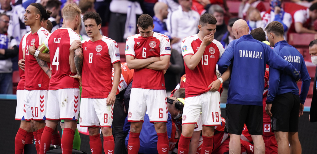 STRAVIČNE SCENE Rone suze na stadionu u Kopenhagenu (UZNEMIRUJUĆE FOTOGRAFIJE)