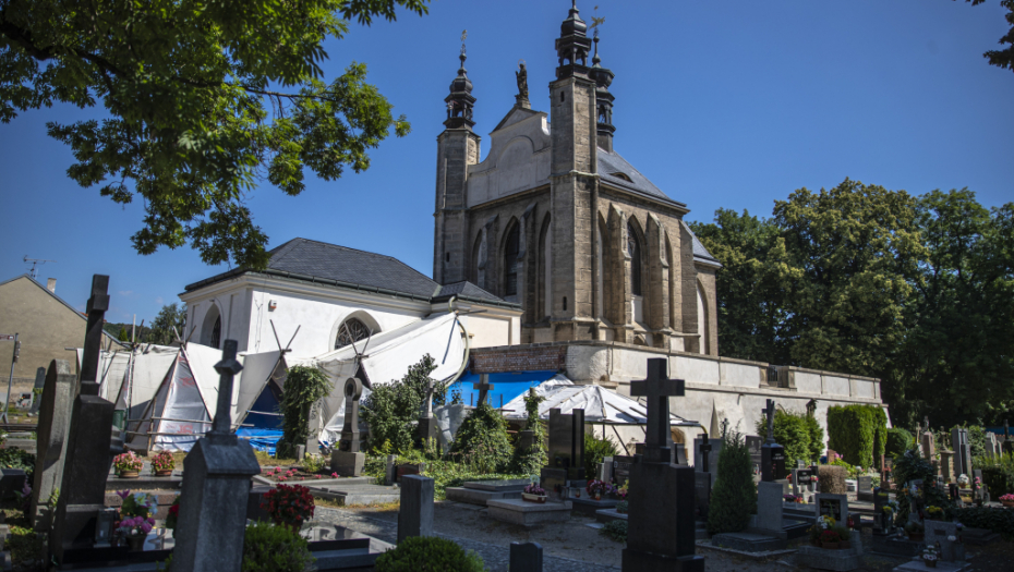 Spolja izgleda kao obična crkva, ali se unutra KRIJE JEZIVA TAJNA! (FOTO/VIDEO)