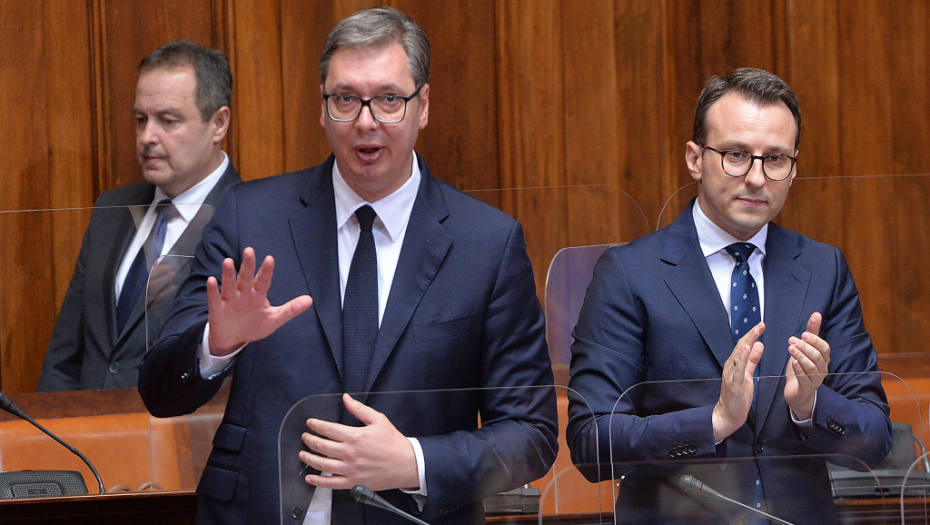 MI SMO ZLOČINCI, NAMA SU RUKE KRVAVE, A VI STE ANĐELI NEBESKI? Vučić nije mogao da prećuti, sasuo istinu Kamberiju u lice