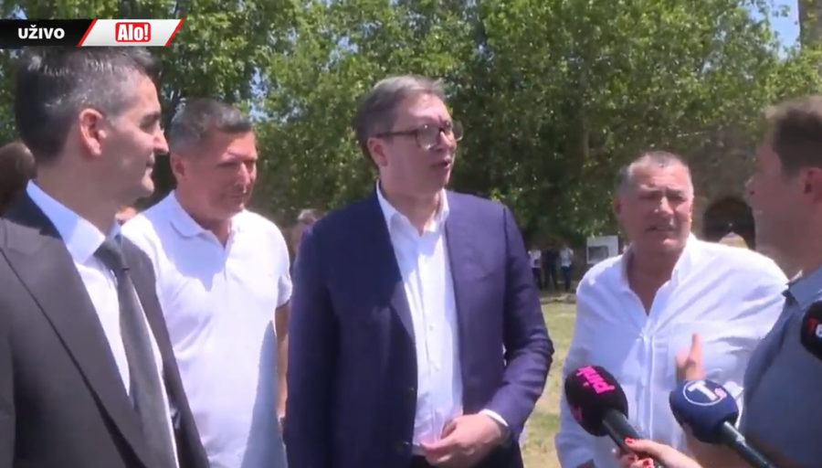 VUČIĆ PORUČIO NOVINARKI  Ima para Gordana, biće još više para