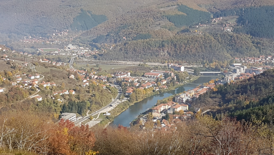 SEJU STRAH I PO PRIJEPOLJU: Građani prestrašeni, gledaju iz koje rupe oni mogu da iskoče i strahuju za svoju bezbednost!