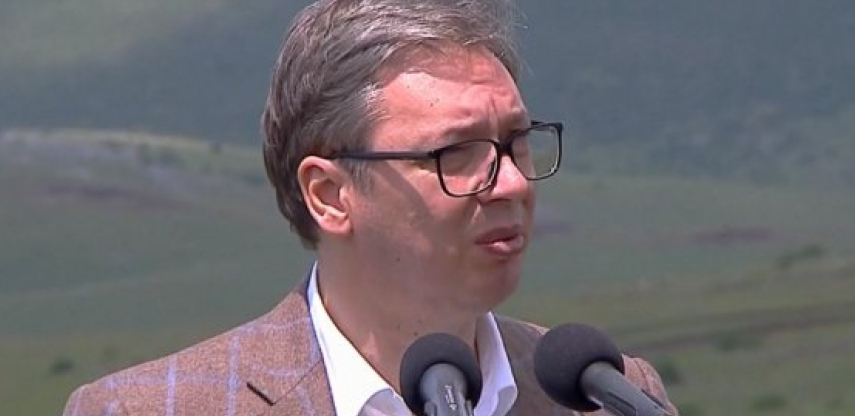 "IMAJU ZLOKOBAN ZVUK KAD DOLAZE!" Vučić otkrio šta mu je najviše privuklo pažnju na vojnoj vežbi na Pešteru (VIDEO)