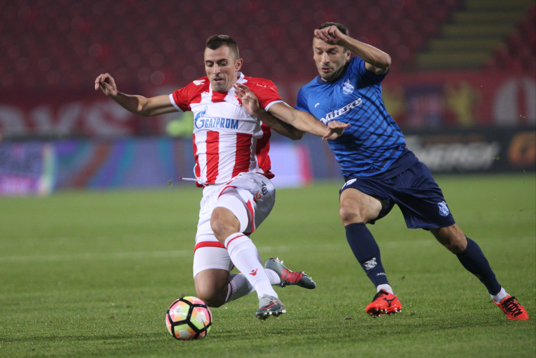 GOTOVO! CRVENA ZVEZDA DOBILA DRUGO POJAČANJE! Reprezentativac potpisao, poznato i koliko će zarađivati!