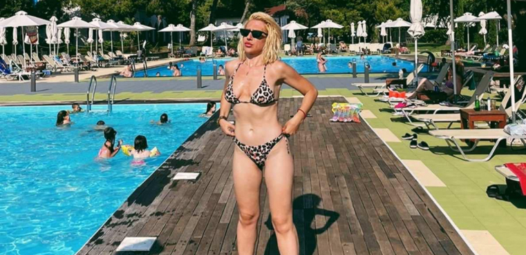 OBEZBEĐENJE HITNO REAGOVALO! Jovana Jeremić napravila haos na plaži u Crnoj Gori, prekršila pravilo i žestoko odbrusila čuvarima