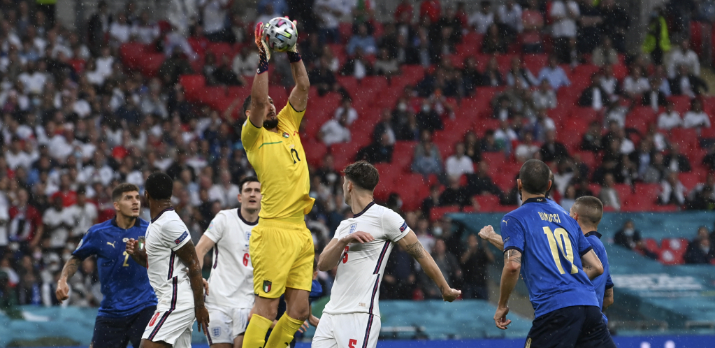 FUDBAL SE NE VRAĆA KUĆI! Italija je novi šampion Evrope, Donaruma heroj 