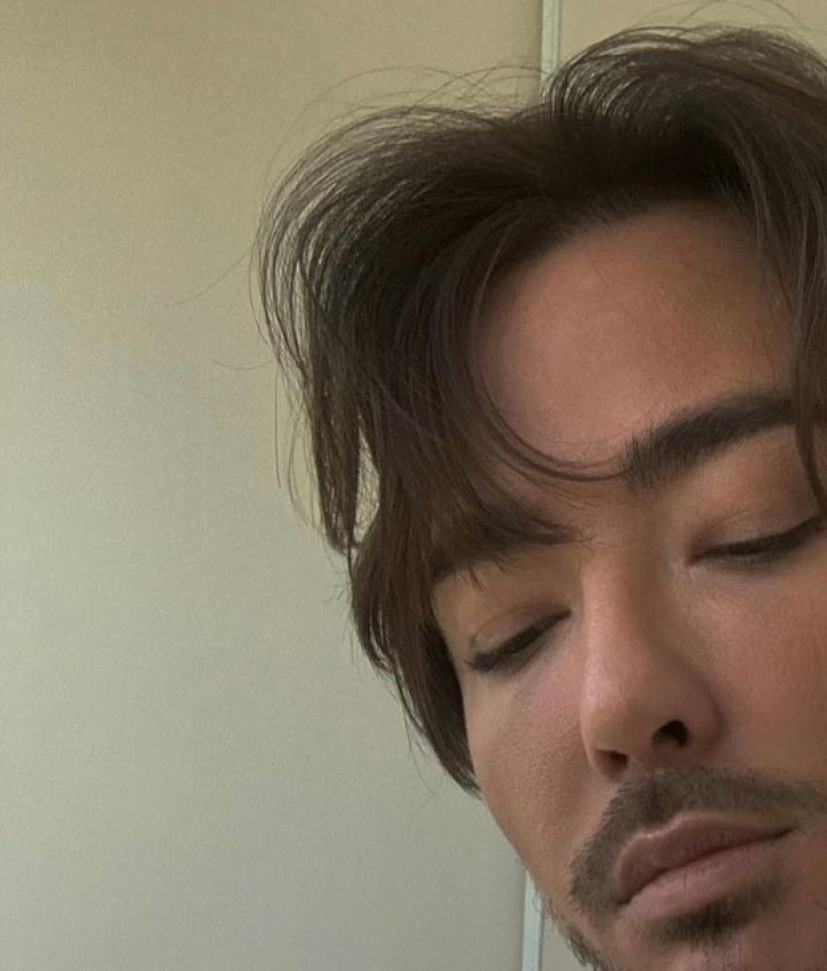 MILAN STANKOVIĆ NAPUSTIO MANASTIR, A EVO GDE JE ODMAH OTIŠAO Oko njega baldahini, a pevač uživa!