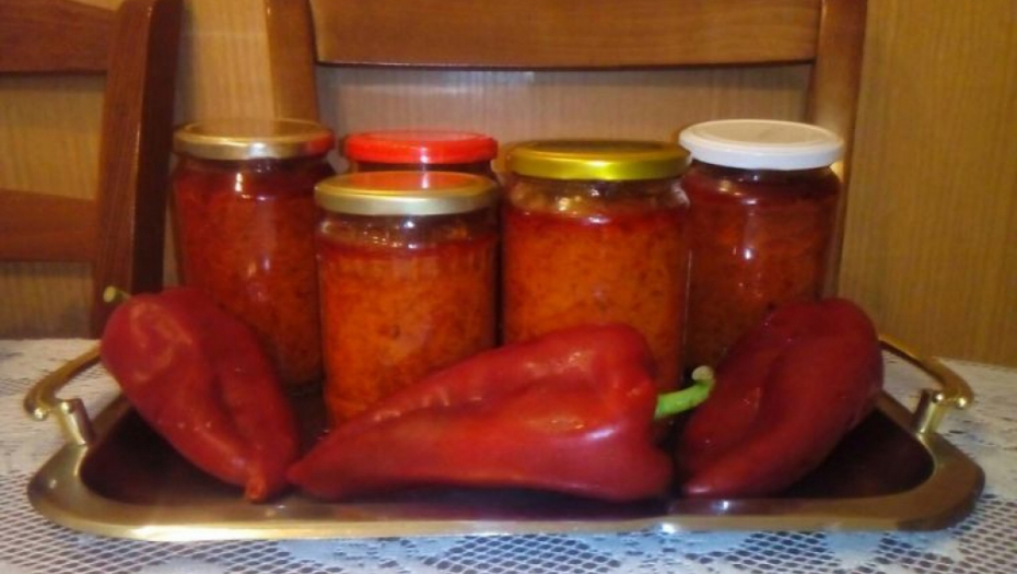 SASTOJAK KOJI PRAVI RAZLIKU: Ubedljivo najbolji recept za ajvar!