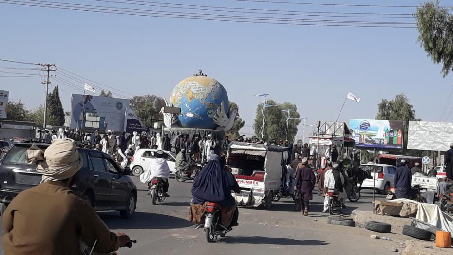 KABUL PADA ZA 90 DANA? Talibani krenuli da seju užas: Ubijaju vojnike i novinare, tuku žene i prisiljavaju ih na brak