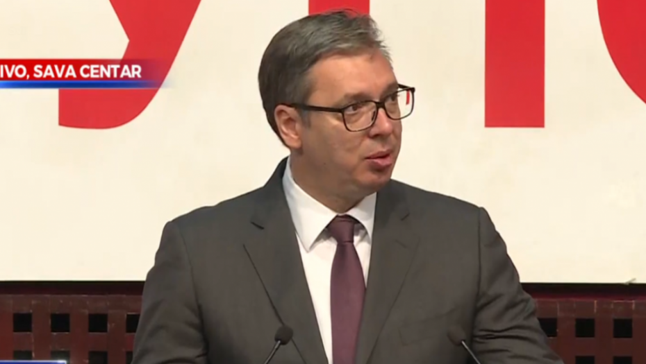 PREDSEDNIK NAJAVIO NOVO POVEĆANJE PENZIJA Vučić: Hvala vam, vi ste uvek bili prvi na braniku otadžbine...