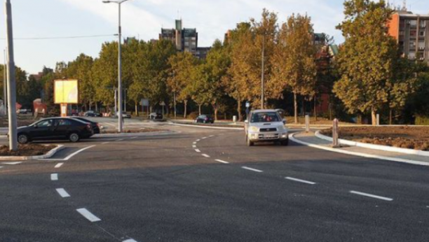 JUTROS KRENUO SAOBRAĆAJ Završena je rekonstrukcija ulica Save Maškovića i Crnotravske, kao i novi kružni tok na Banjici (FOTO)