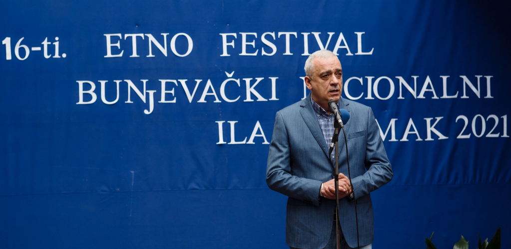 OTVOREN FESTIVAL BUNJEVAČKI ILA Gradonačelnik Bakić na tradicionalnoj svečanosti!