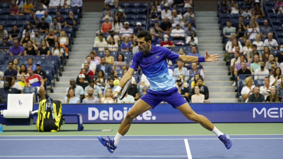 NOVAK OSTVARIO PRVU POBEDU NA US OPENU! Đoković savladao hrabrog tinejdžera, u sledećem kolu protiv anonimnog Holanđanina!