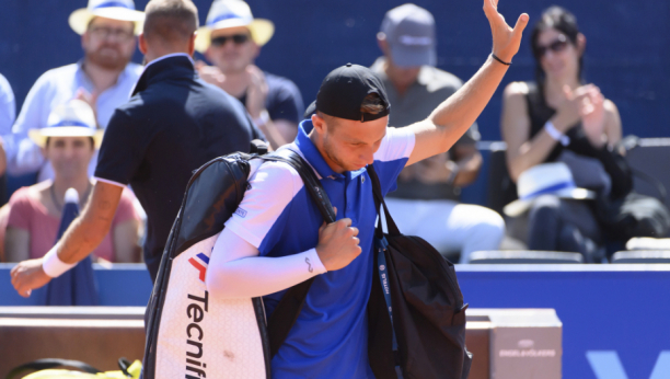 PROTIV NJEGA ĆE NOVAK IGRATI U DRUGOM KOLU! Idol mu je Đokovićev veliki rival, počeo je da trenira zbog braće, pored tenisa obožava i ovaj sport!