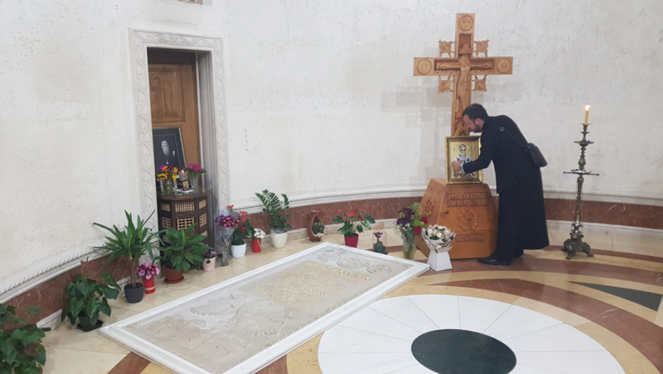 OVDE ĆE PATRIJARH PORFIRIJE SLUŽITI LITURGIJU U hramu sa najvećim zvonom na Balkanu počiva i mitropolit Amfilohije (FOTO/VIDEO)