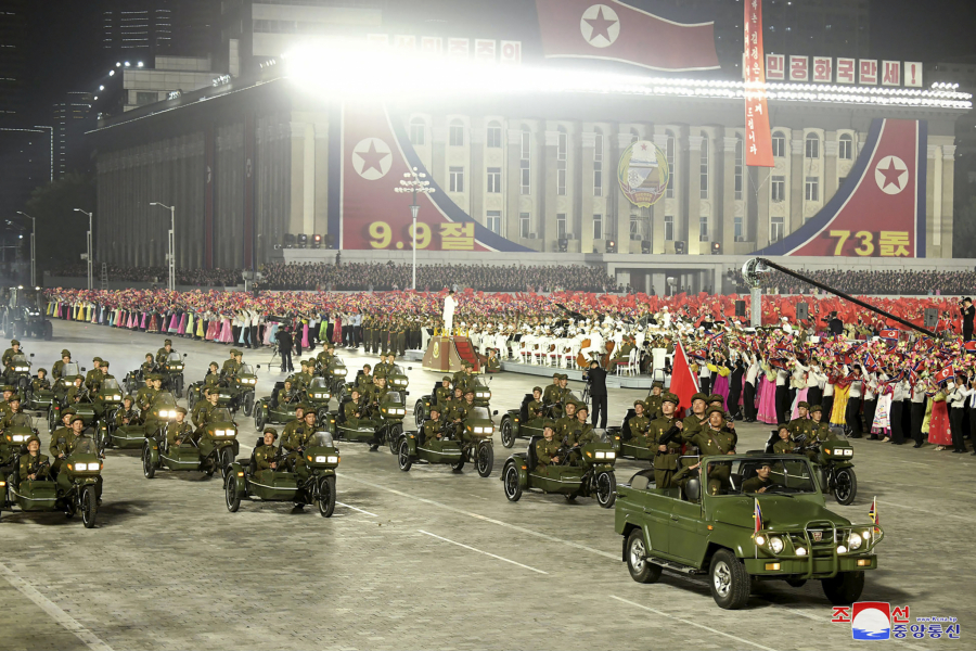 SEVERNA KOREJA POKAZUJE SNAGU Proslavili 73. godišnjicu osnivanja (FOTO)