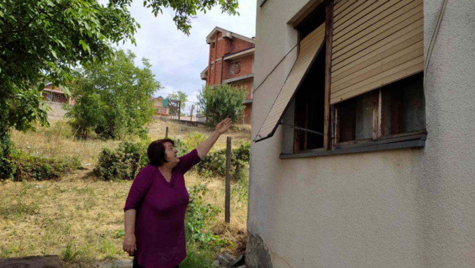 PONOVO NAPAD NA SRBE Albanci kamenovali kuću Mirjane Dedić (74) u Orahovcu!