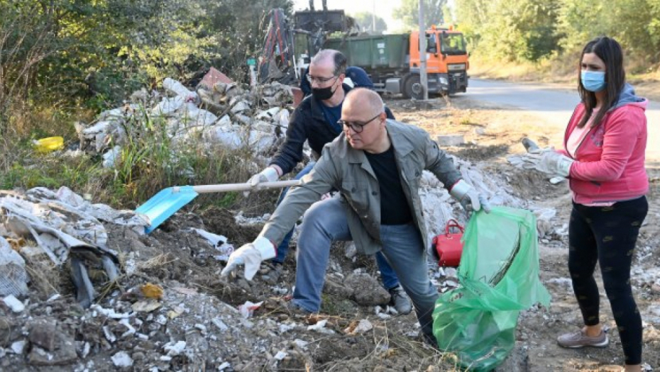 Vesić sa nadležnim službama u akciji čišćenja deponija