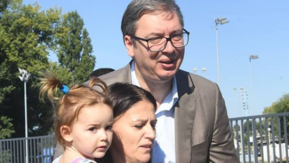 PREDSEDNIK VUČIĆ ODUŠEVLJEN Ne postoji lepši osećaj! (FOTO)