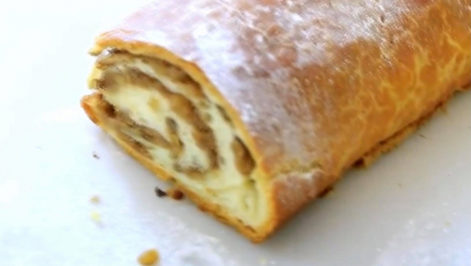 SPREMITE DOMAĆU ŠTRUDLU SA PEKMEZOM Recept za pamćenje