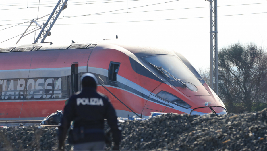 JEDNOJ GRUPI RADNIKA POVIŠICE I DO 10 ODSTO Premijerka Brnabić izašla sa detaljim planom za plate, postoje izuzeci