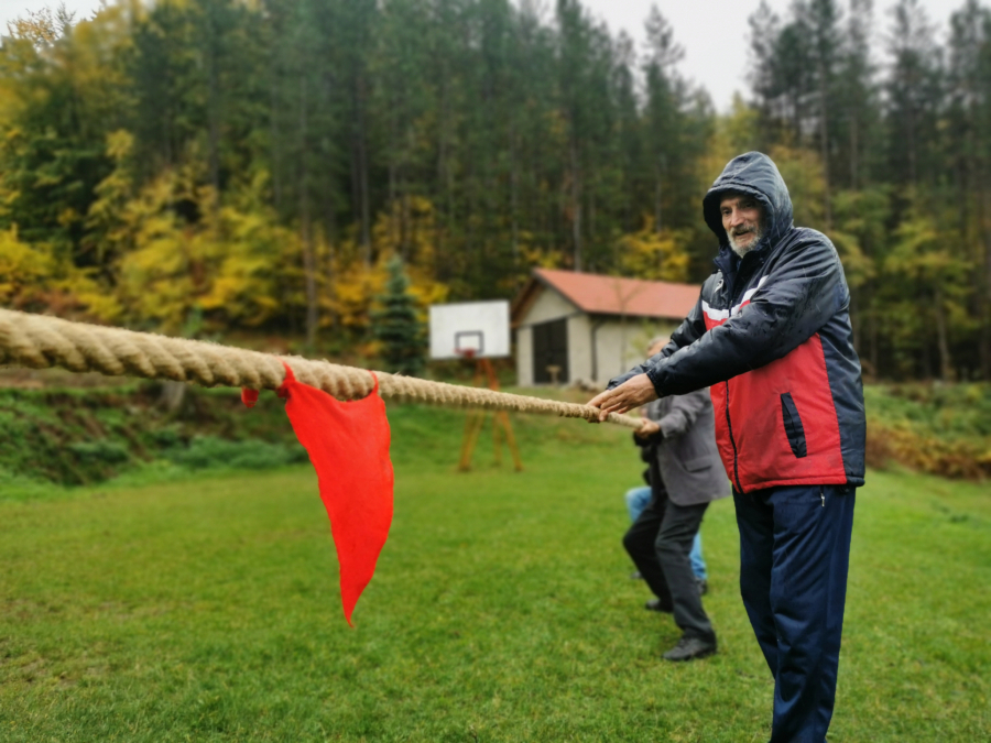 KAMENA S' RAMENA Tradicija koja se i dalje čuva u selima kod Arilja (FOTO)