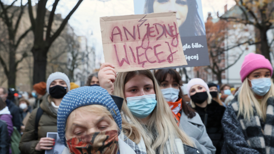 Širom Poljske protesti protiv zakona o abortusu