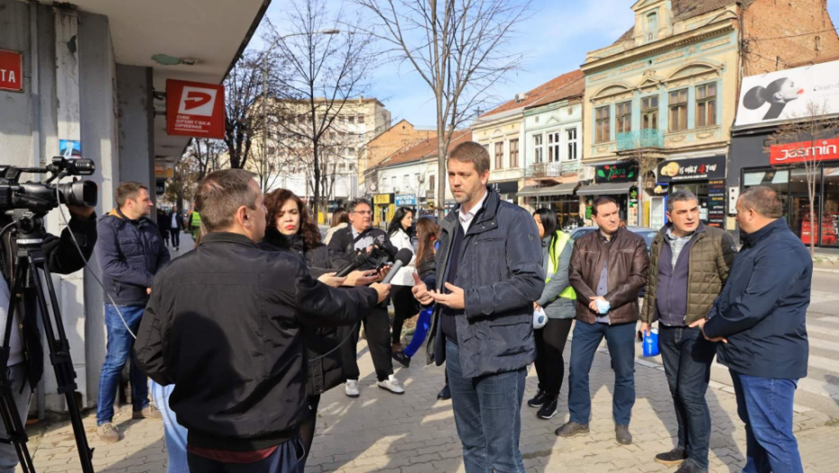 NOVI IZGLED KRAGUJEVCA Počeli radovi na uređenju fasada u centru grada