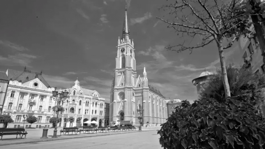 NOVI SAD JE GRAD KOJI SE NAJBRŽE RAZVIJA Srpska Atina se probudila iz sna dugog deceniju