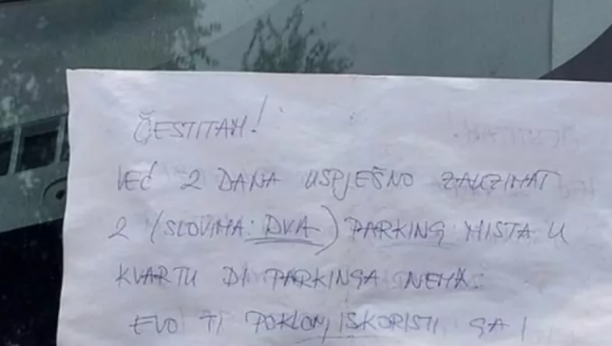 „EVO TI POKLON, NE RAZMNOŽAVAJ SE“: Poruka i dar vlasniku automobila koji svaki dan ZAUZIMA DVA MESTA na parkingu nasmejali su ljude do suza (FOTO)