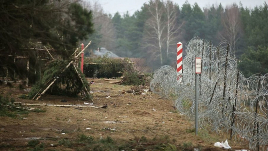 RAĐANJE NAJJAČE KOPNENE VOJSKE U EU Njeni građani rado idu u vojnike, a panični strah od Rusije naterao je ovu zemlju da kupuje oružje od Južne Koreje